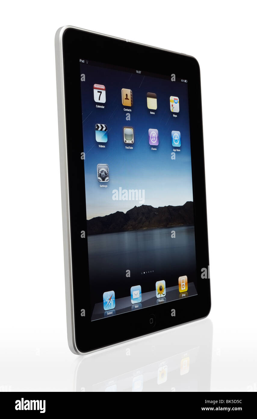 Apple iPad Studioaufnahme Ausschneiden auf weißem Hintergrund mit Reflexion und Beschneidungspfade. Stockfoto