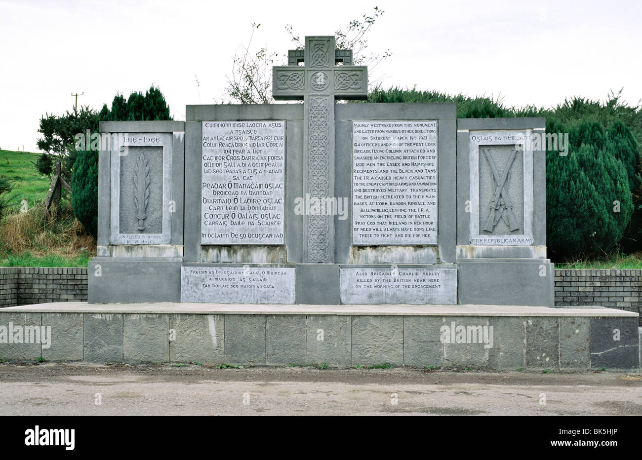 Denkmal im Dorf Crossbarry, Co. Cork, Irland. Hier Tom Barry Brigade IRA fliegen Spalte britischen Streitkräften angegriffen, 1921 Stockfoto