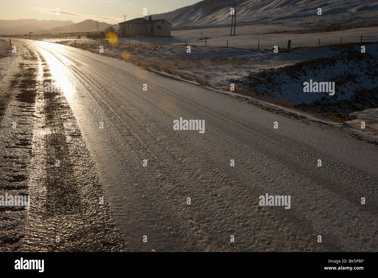 Straße in Borgarfjordur Eystri Fjord, Osten Fjorde, Island, Polarregionen Stockfoto