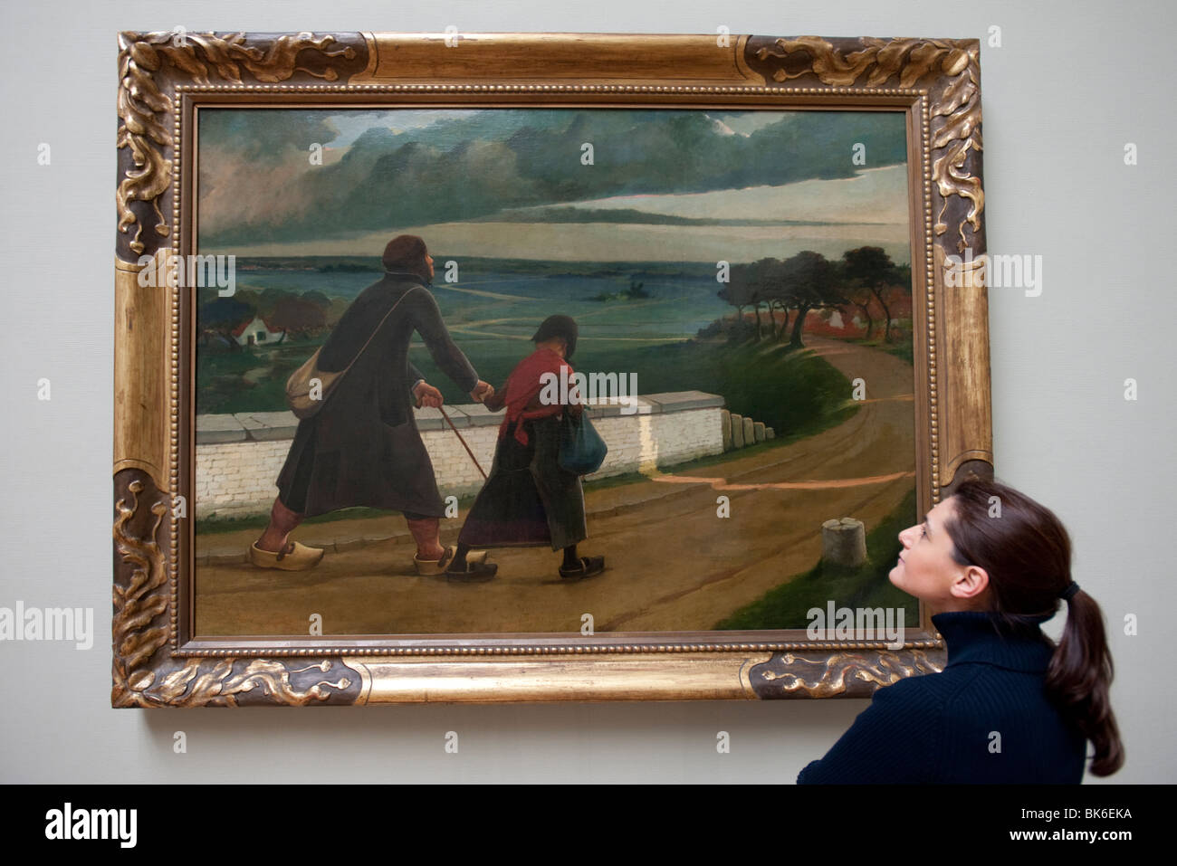 Besucher betrachten malen blinder von Eugene Laermans am Königlichen Museum der schönen Künste in Antwerpen Belgien Stockfoto