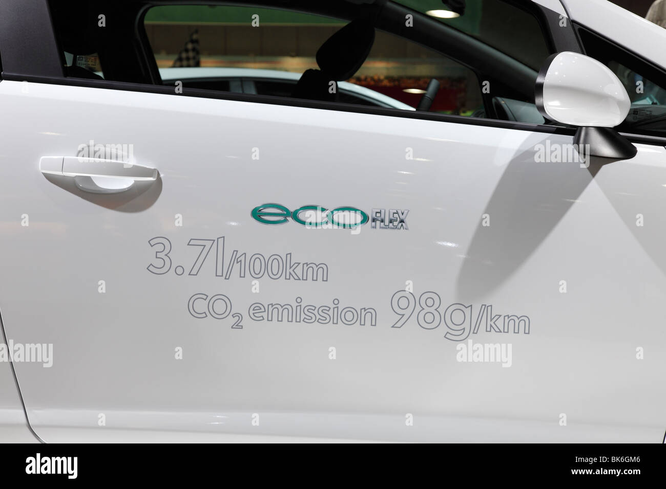 OPEL EcoFLEX Anzeige auf Auto bei Auto Mobil International (AMI) - Motor Show 2010 in Leipzig, Deutschland Stockfoto