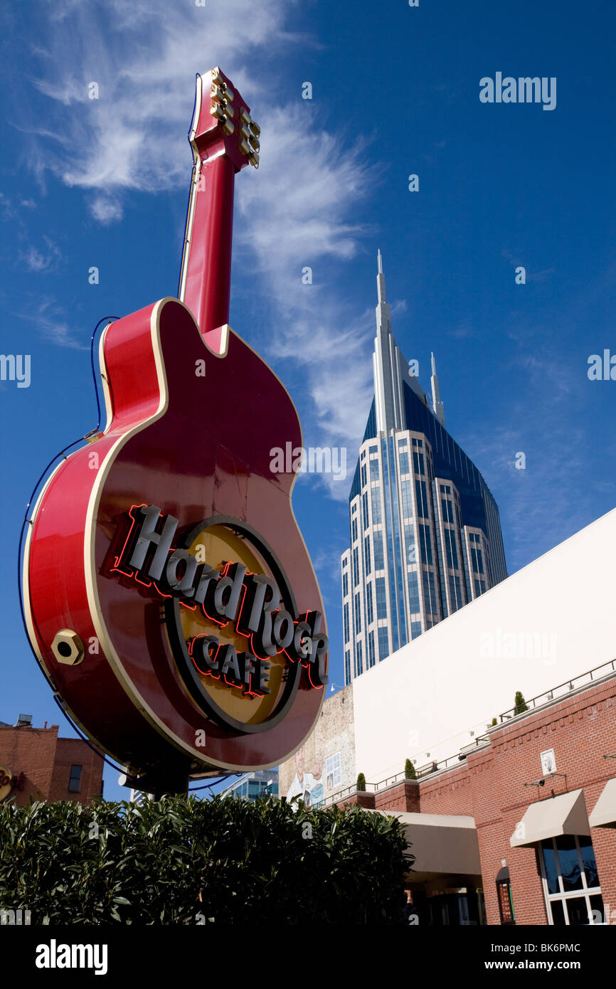 AT&T Gebäude und Hard Rock Cafe, Nashville, Tennessee Stockfoto