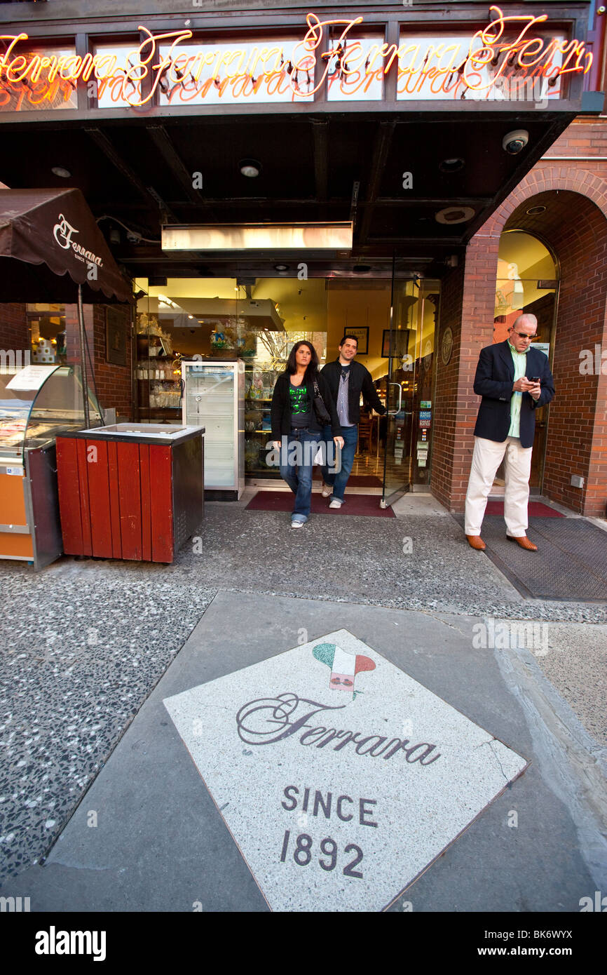 Ferrara italienische Bäckerei in Little Italy, New York City Stockfoto