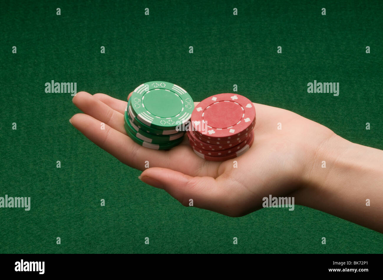 Hand-Haltevorrichtung für Glücksspiel Stockfoto