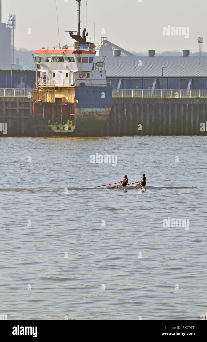 Rudern, Greenwich Halbinsel, London, Vereinigtes Königreich Stockfoto