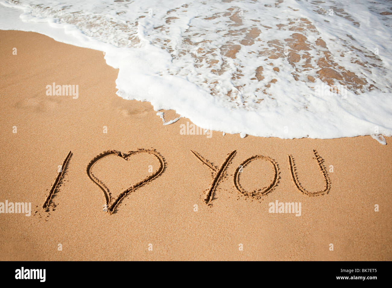 Ich liebe dich in Sand geschrieben Stockfotografie Alamy