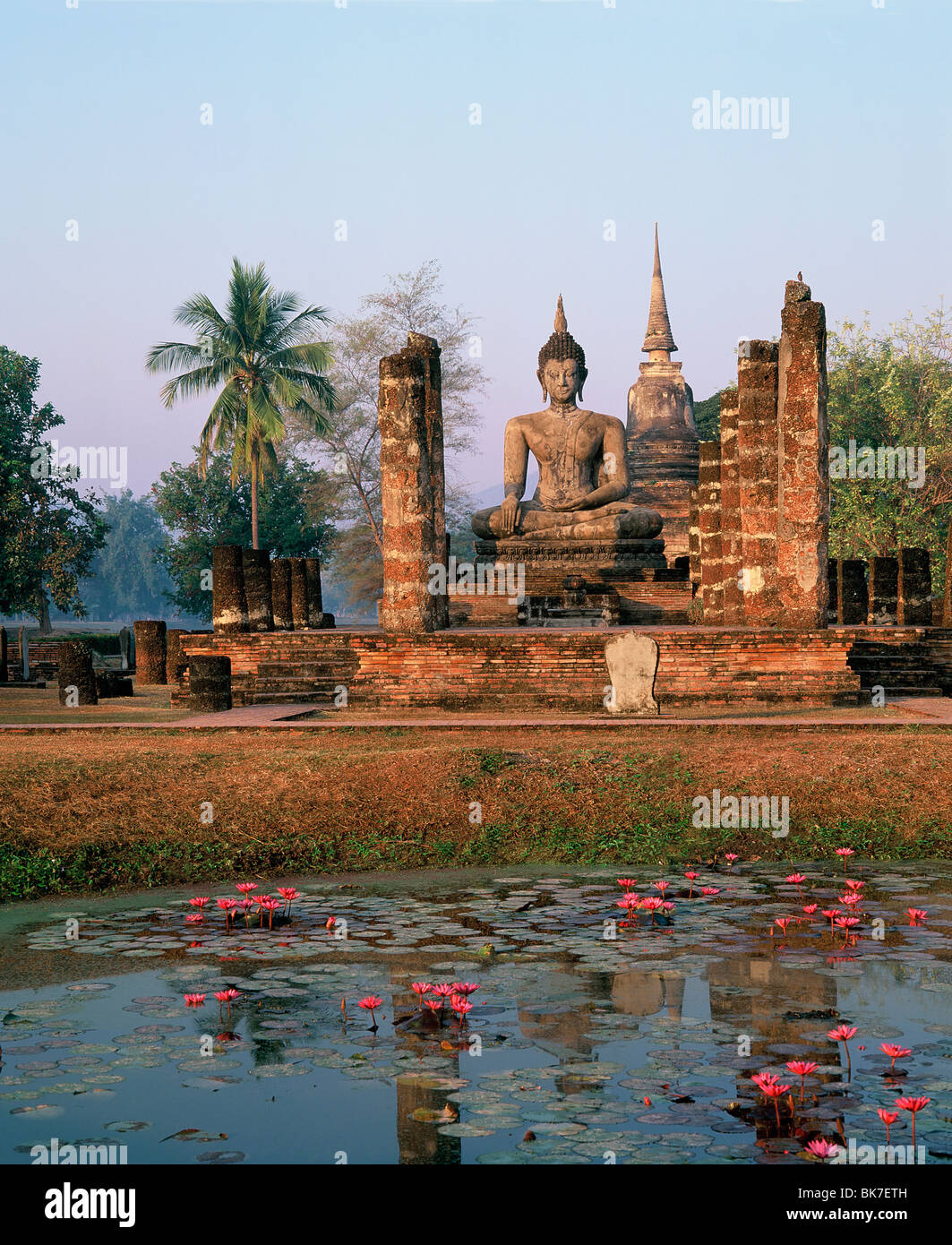 Wat Mahathat in Sukhothai, UNESCO World Heritage Site, Thailand, Südostasien, Asien Stockfoto