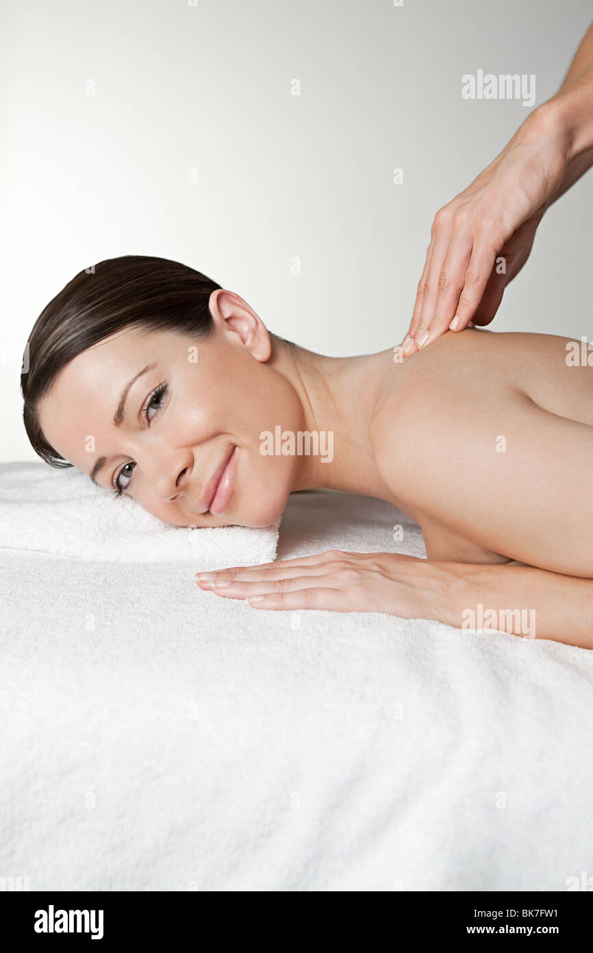 Frau mit einer massage Stockfoto