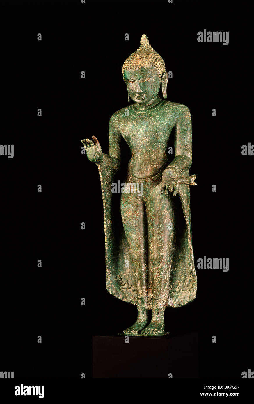 Stehende Buddha Bild, klassischer Pagan-Stil, Myanmar (Burma), Asien Stockfoto