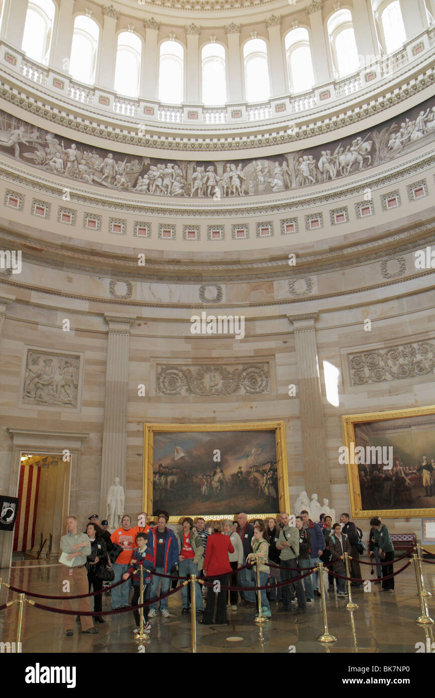 Washington, DC, Hauptstadt der Nation, Vereinigte Staaten US Capitol, Rotunde, Geschichte, Regierung, Fries, Kuppel, Malerei, Gruppe, asiatischer Mann Männer männlich, Frau weibliche Frauen, bo Stockfoto