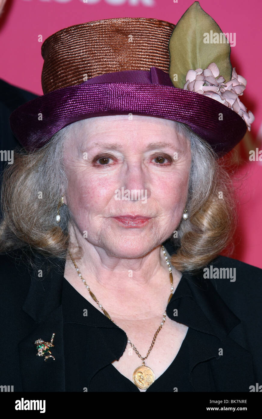 PIPER LAURIE Frauen im FILM LOS ANGELES 2009 CRYSTAL + LUCY AWARDS CENTURY CITY LOS ANGELES CA USA 12. Juni 2009 Stockfoto