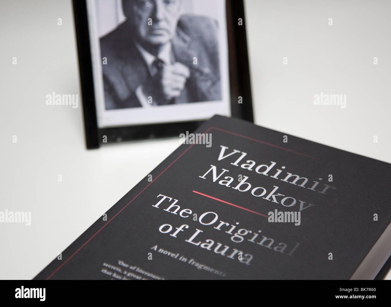 Posthumer Roman The Original von Laura von Vladimir Nabokov Stockfoto