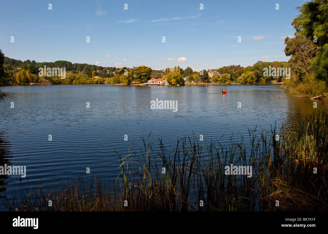 Lake Daylesford Victoria Australien ist eine beliebten Wochenend-Kurzurlaub und Wellness-Region. Stockfoto