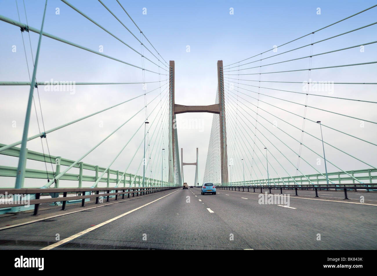 Prinz von Wales Brücke, die zweite Severn Road Bridge zwischen England und Wales, Großbritannien Stockfoto