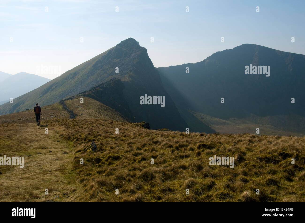 Mynydd Drws-y-Coed und Trum y Ddysgl Y Garn, Nantlle Ridge, Snowdonia, North Wales, UK Stockfoto