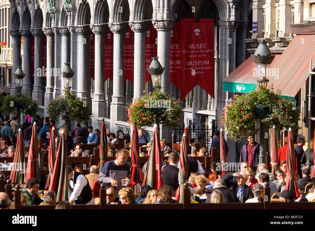 Brüssel, Grand-Place, des Königs Haus Cafe Stockfoto