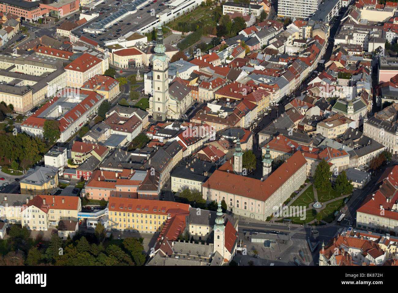 Luftaufnahme der Innenstadt von Klagenfurt, Landhaus, Gebäude, Kathedrale, Kärnten, Österreich, Europa Stockfoto