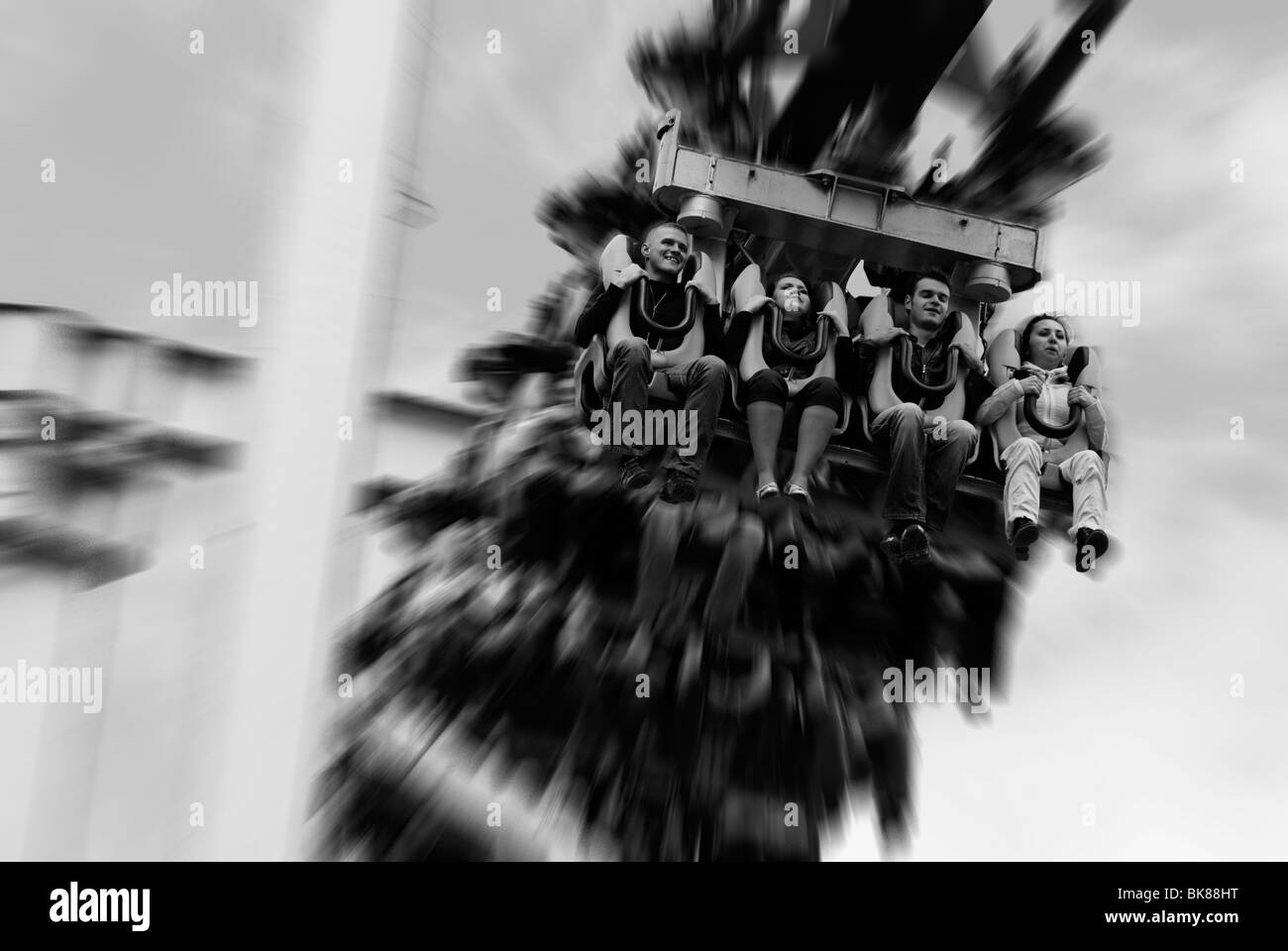 Menschen auf der rollecoaster Stockfoto