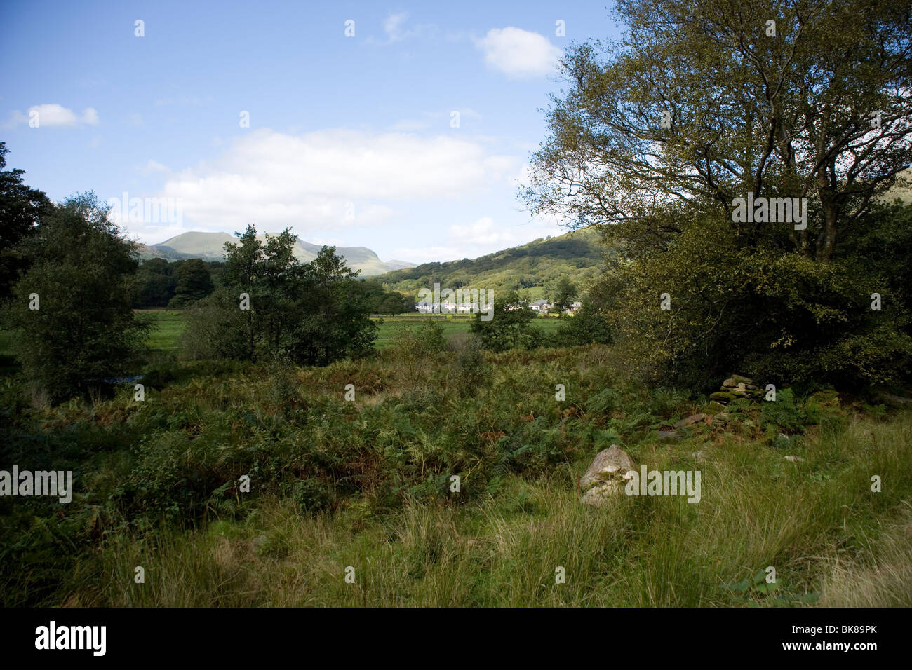 Beddgelert und Nantlle Ridge in Snowdonia Stockfoto