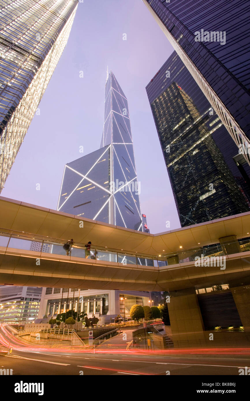 Bank of China Tower bei Nacht, Victoria Island, Hong Kong, Hong Kong, China, Asien Stockfoto