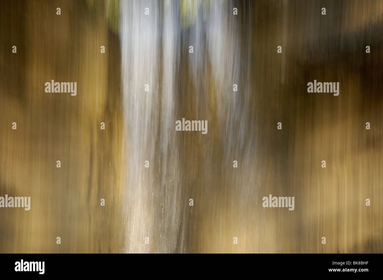 Wasserfall, Detail, unscharf Stockfoto