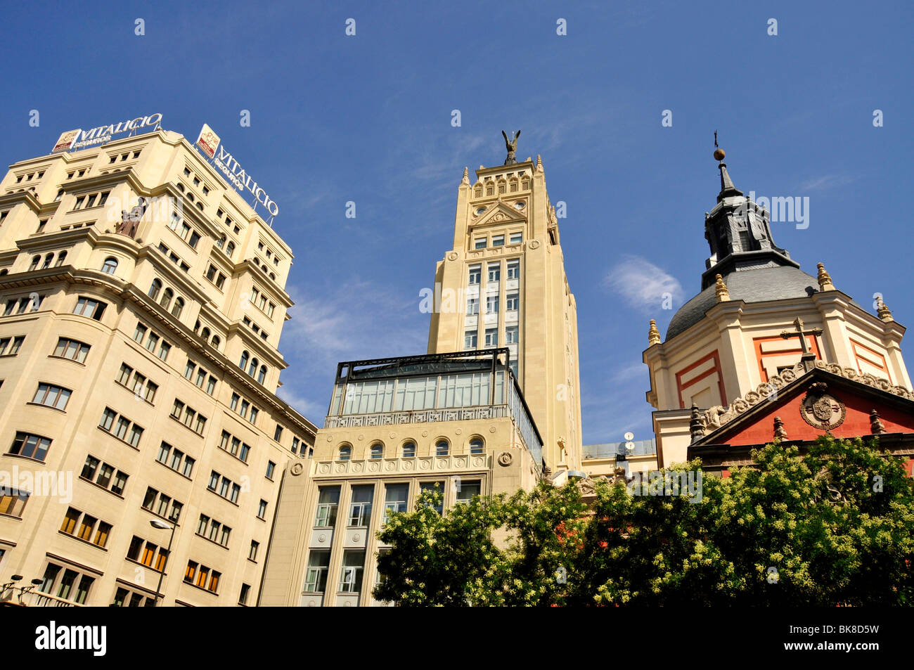 Wende des Jahrhunderts Gebäude auf der Calle de Alcalá, Madrid, Spanien, Iberische Halbinsel, Europa Stockfoto