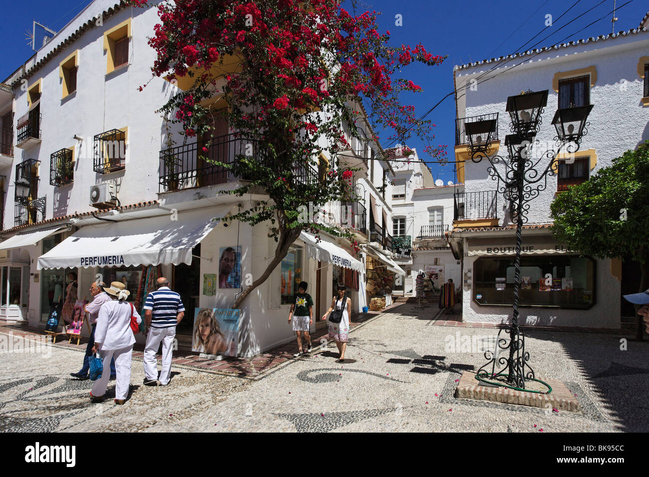 Geschäfte in der Altstadt, Marbella, Andalusien, Spanien Stockfoto