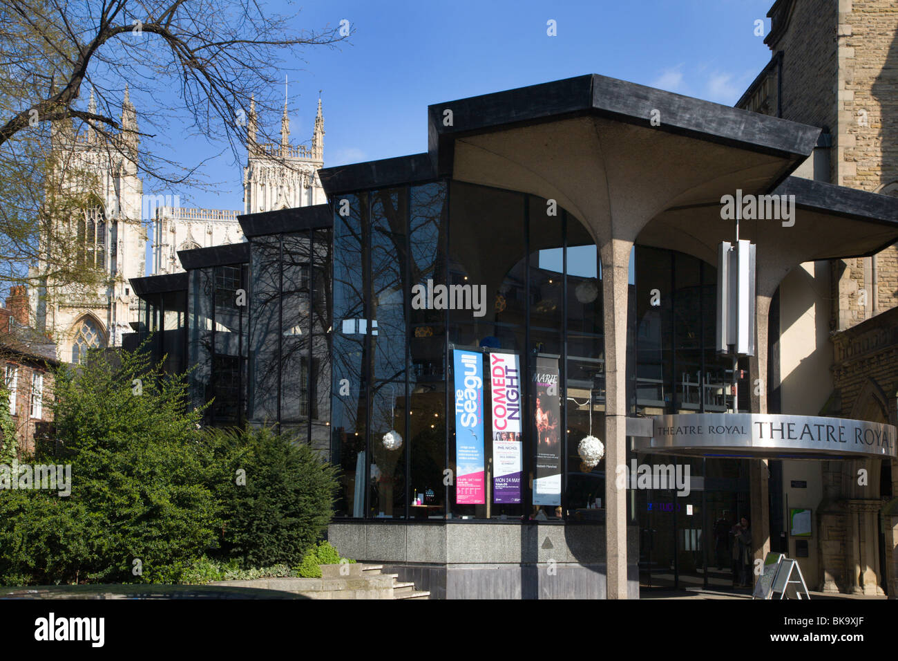 York Theatre Royal und Münster York Yorkshire UK Stockfoto