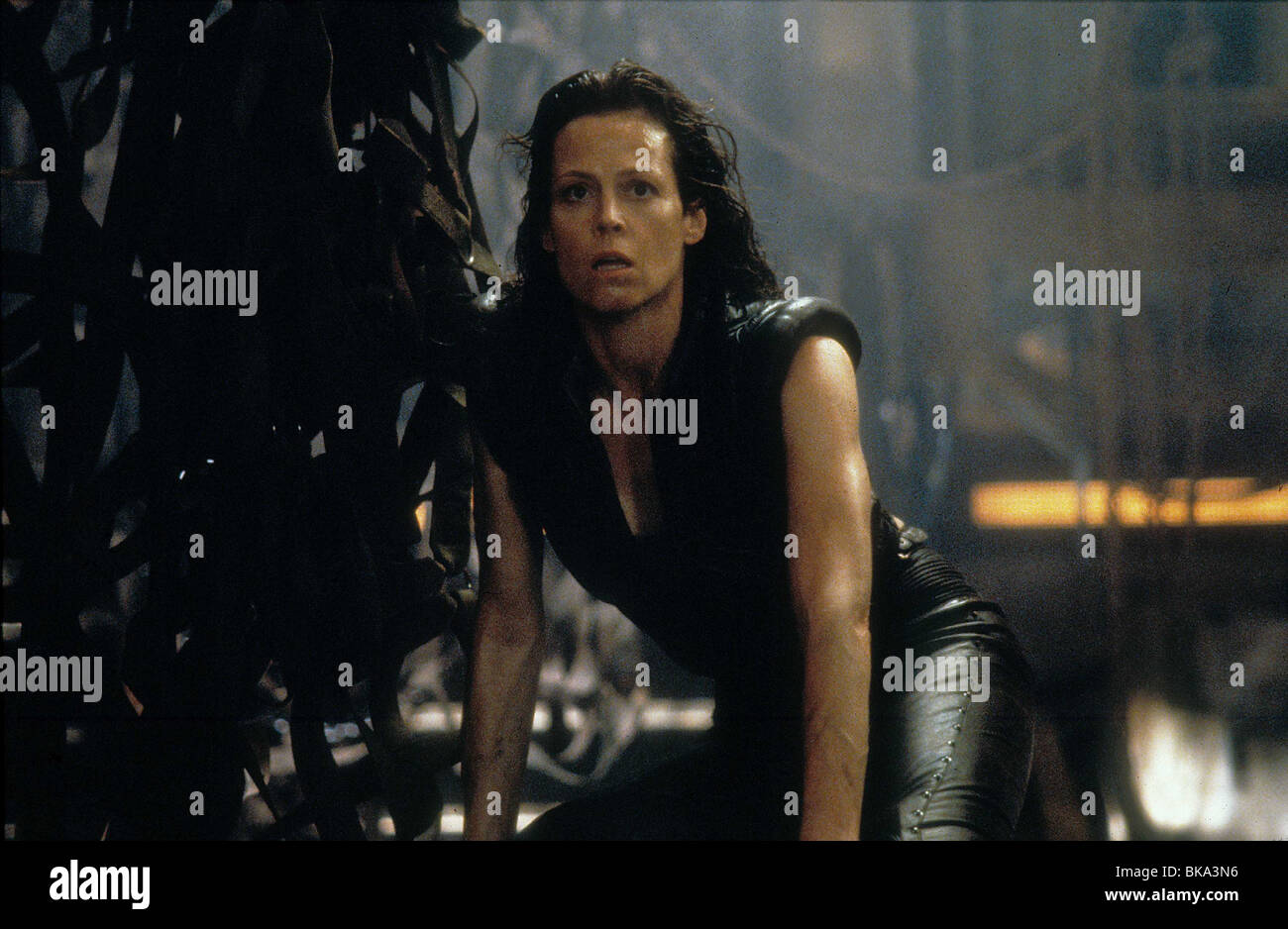 ALIEN: AUFERSTEHUNG (1997) SIGOURNEY WEAVER ALRN 036 Stockfoto