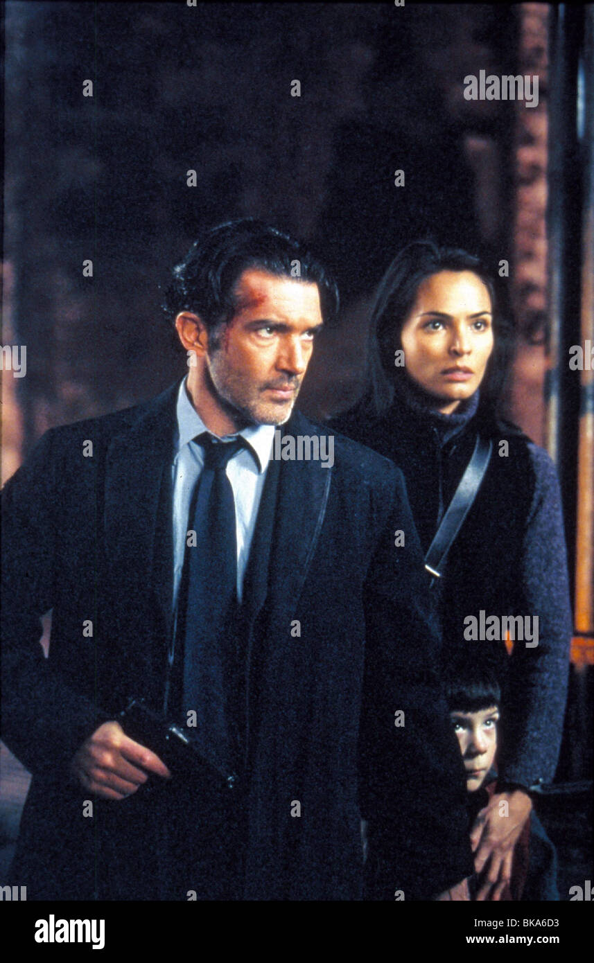 Ballistic Ecks Vs Sever 2002 Antonio Banderas Talisa Soto Aidan Drummond Bevs 010 Stockfotografie Alamy
