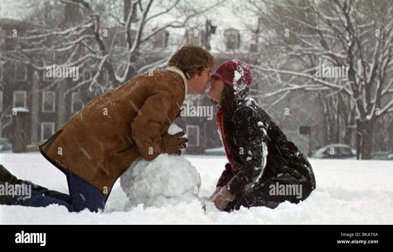 Liebe Geschichte Jahr: 1970 Regie: Arthur Hiller Ryan O' Neal, Ali MacGraw Stockfoto