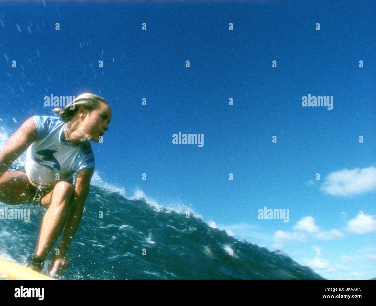 BLUE CRUSH (2002) KATE BOSWORTH BCRU 001 24 Stockfoto