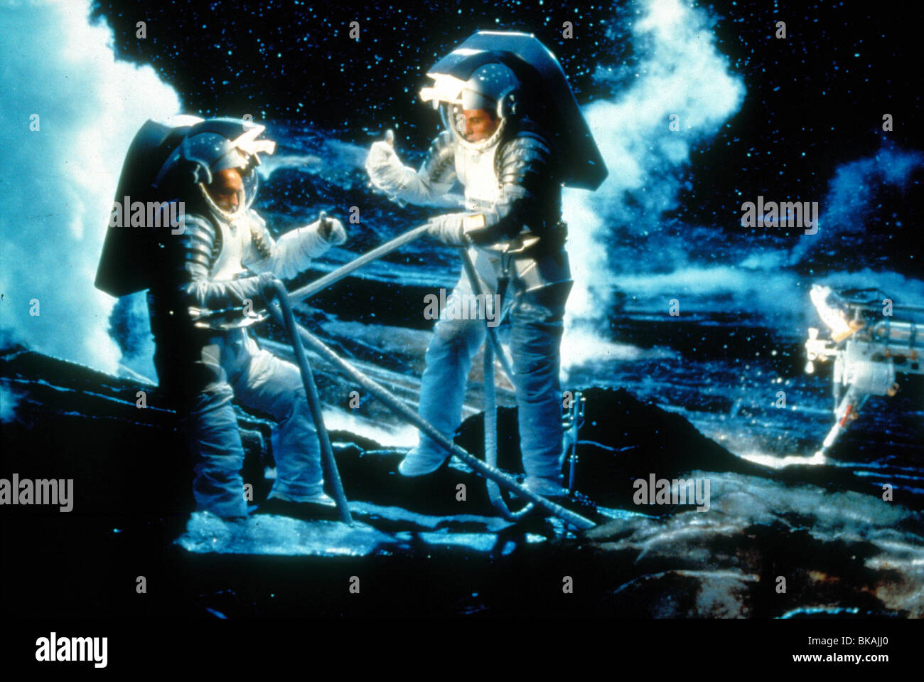 DEEP IMPACT (1998) ALEXANDER BALUEV, JON FAVREAU DPIM 097 Stockfoto