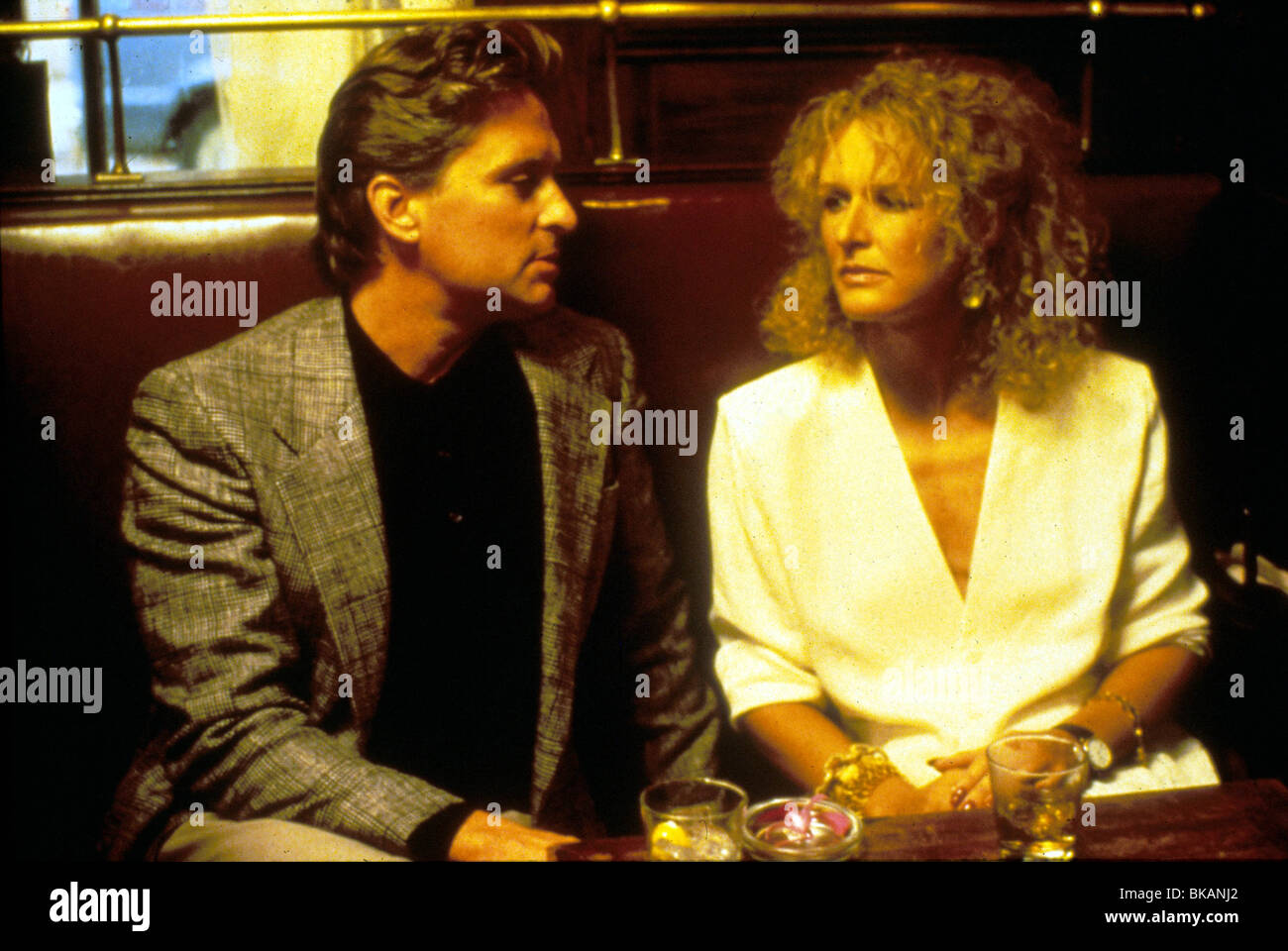 VERHÄNGNISVOLLE AFFÄRE (1987) MICHAEL DOUGLAS, GLENN CLOSE FETT 044 Stockfoto