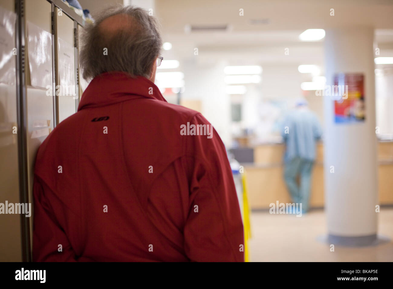 Patienten, die darauf warten, Krankenhaus für Großbetrieb, Kanada Stockfoto