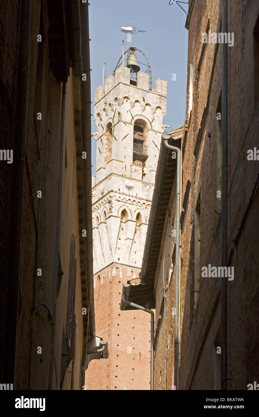 Blick auf Torre del Mangia Siena, Italien Stockfoto
