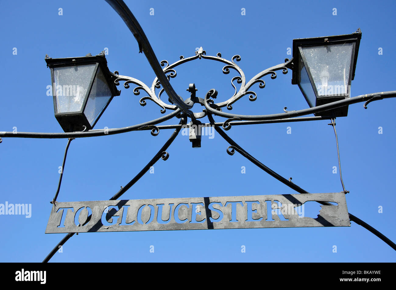 Periode Straßenschild, High Street. Thornbury, Gloucestershire, England, Vereinigtes Königreich Stockfoto