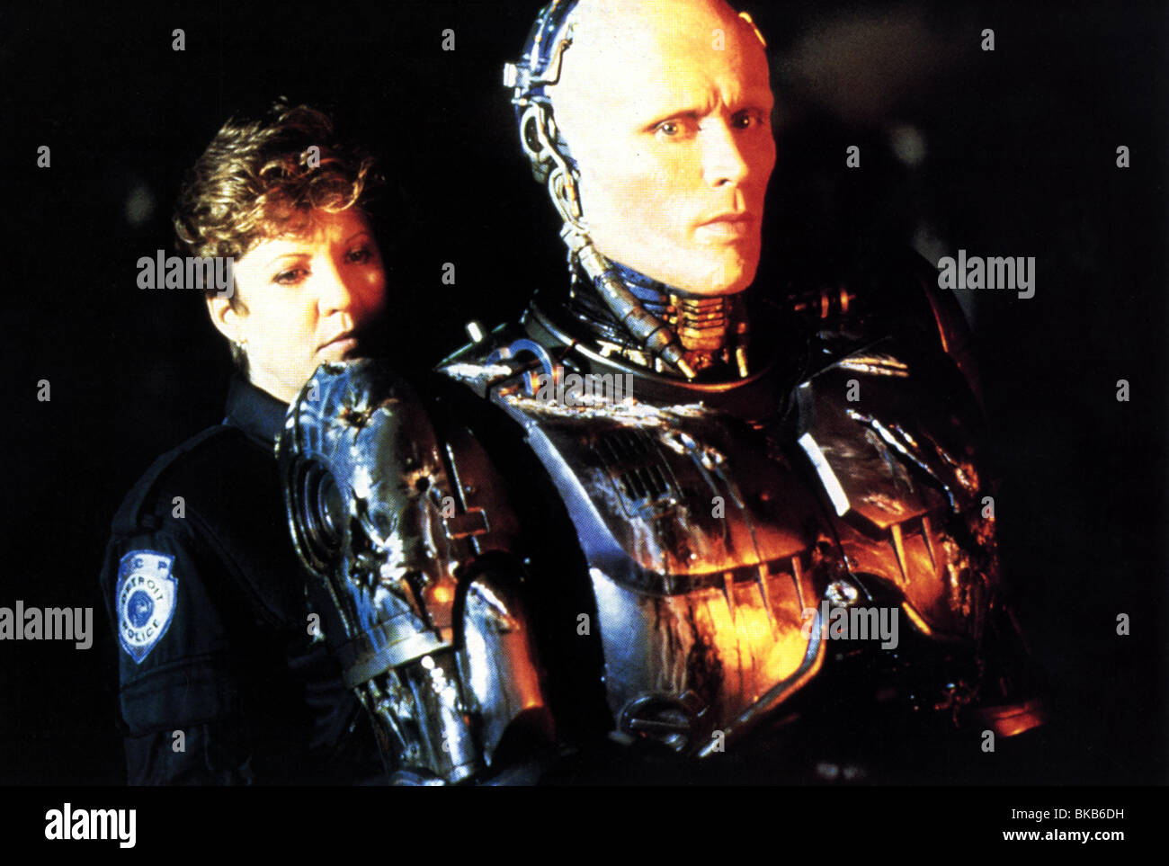 ROBOCOP (1987) NANCY ALLEN, PETER WELLER RBC 002FOH Stockfoto