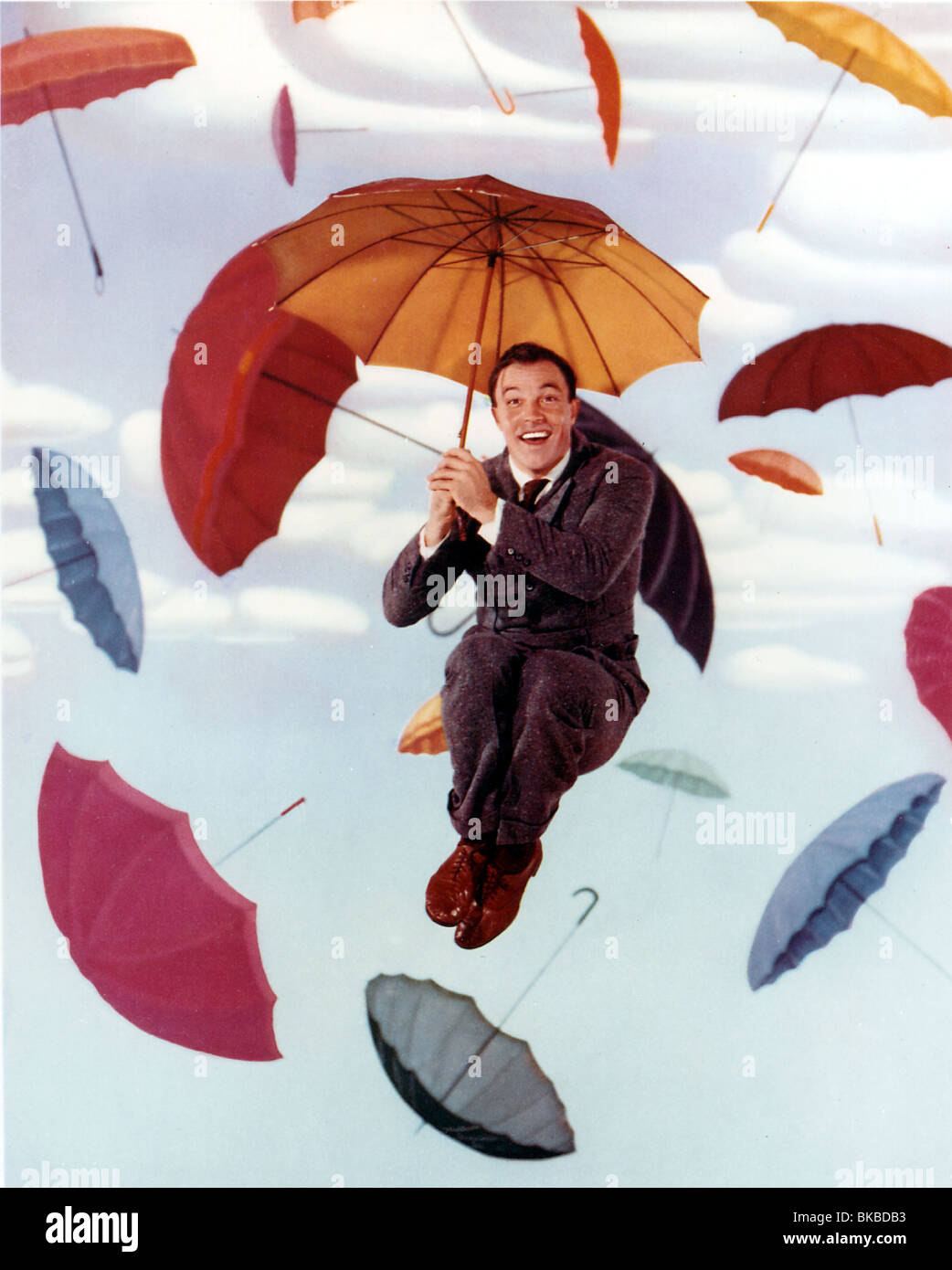 SINGIN IN THE RAIN (1952) SINGING IN THE RAIN (ALT) GENE KELLY SIR 002CP Stockfoto