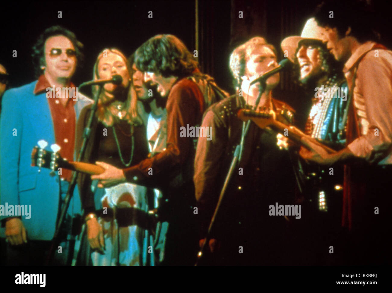 DER LETZTE WALZER (1978)-JONI MITCHELL, NEIL YOUNG, VAN MORRISON, BOB DYLAN, ROBBIE ROBERTSON LTWZ 020 Stockfoto