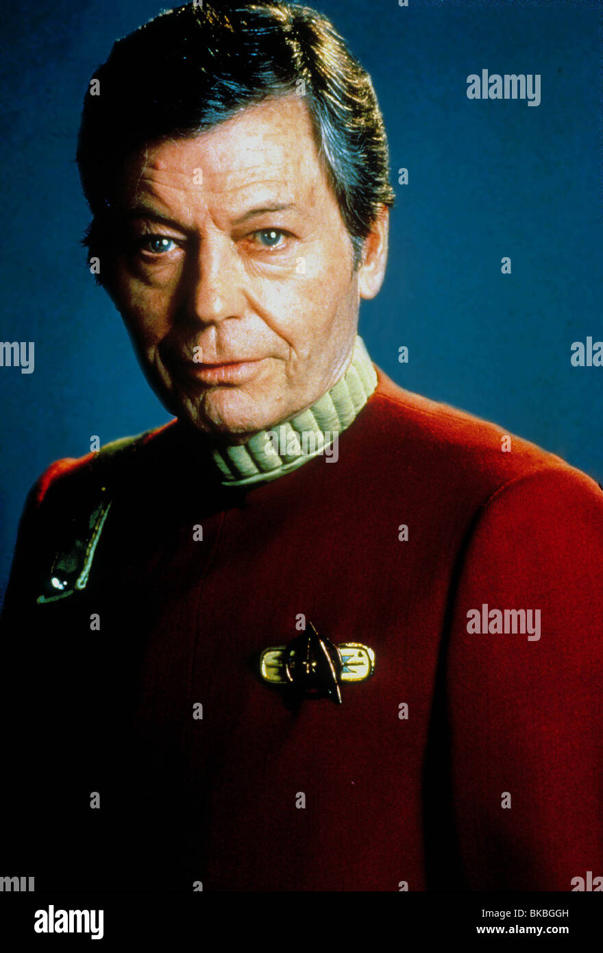 STAR TREK V: THE FINAL FRONTIER (1989) DeFOREST KELLEY STV 046 Stockfoto