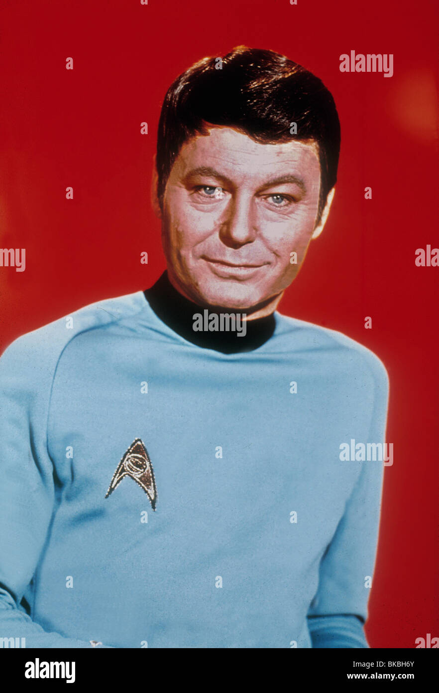 STAR TREK (TV - 1966) DeFOREST KELLEY STK 050 Stockfoto