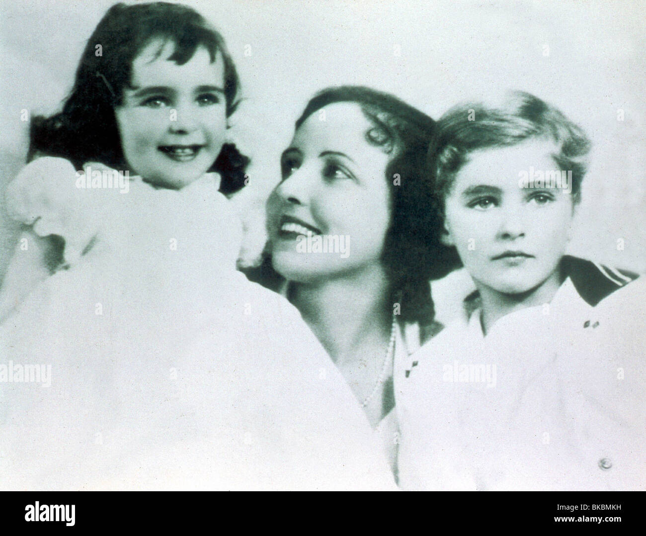 ELIZABETH TAYLOR PORTRÄT IM ALTER VON 2 1/2 EZT 117 Stockfoto