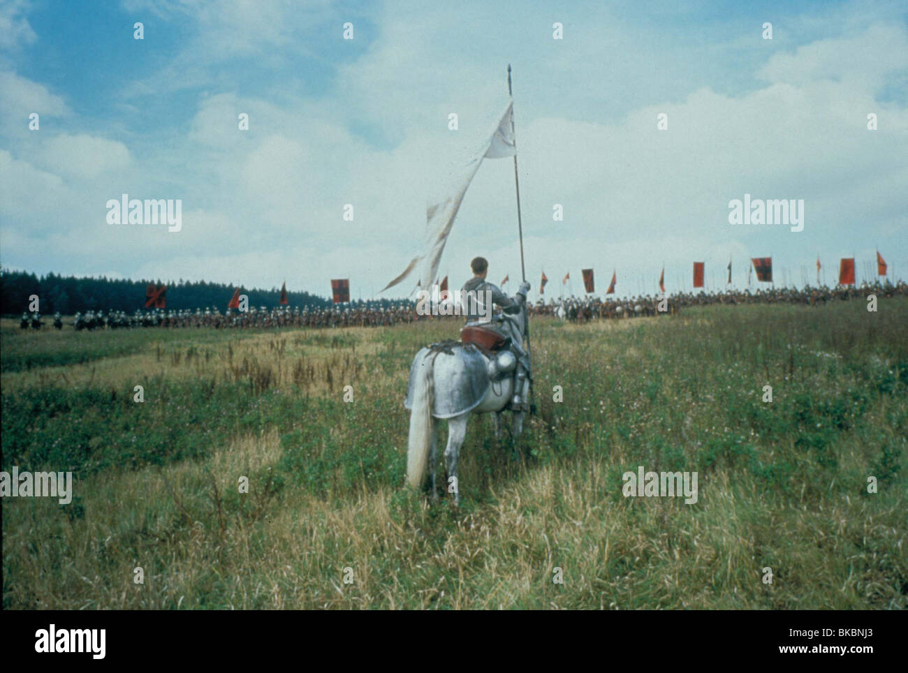 DER BOTE: DIE GESCHICHTE VON JEANNE D ' ARC (1999) JEANNE D ' ARC (ALT) MILLA JOVOVICH JOAR 071 Stockfoto