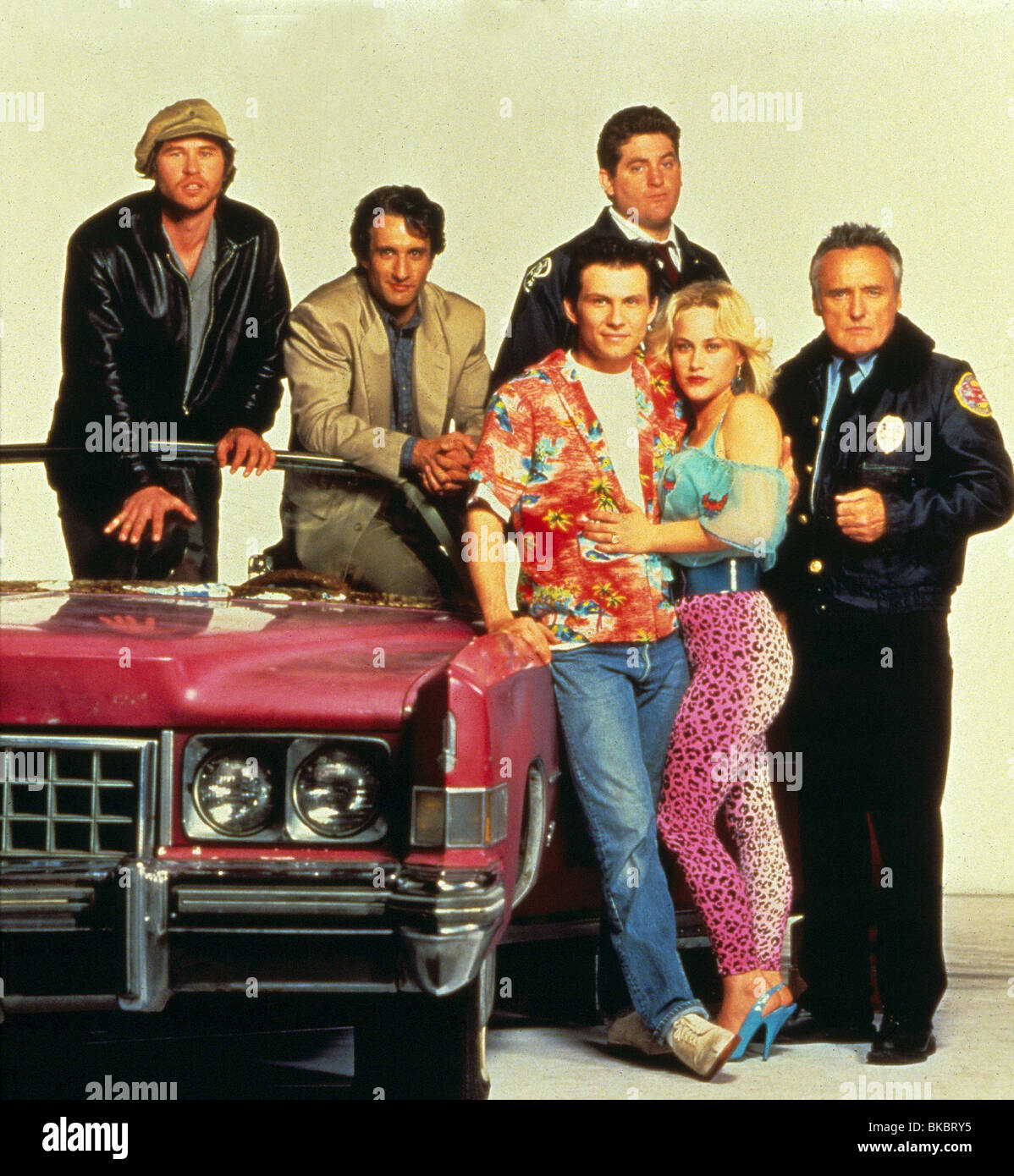 TRUE ROMANCE (1993) VAL KILMER, BRONSON PINCHOT, CHRISTIAN SLATER, CHRIS PENN, PATRICIA ARQUETTE, DENNIS HOPPER TRR 015 Stockfoto