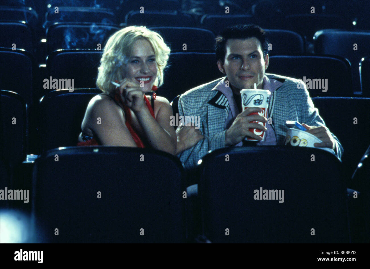 TRUE ROMANCE (1993) PATRICIA ARQUETTE, CHRISTIAN SLATER TRR 060 Stockfoto