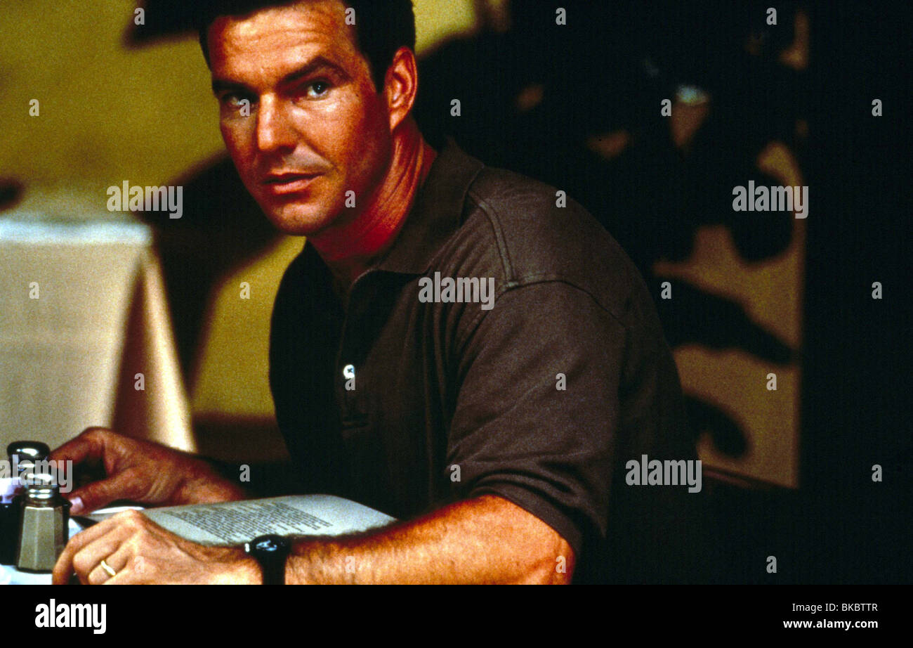 UNDERCOVER BLUES (1992) DENNIS QUAID UCBL 067 Stockfoto