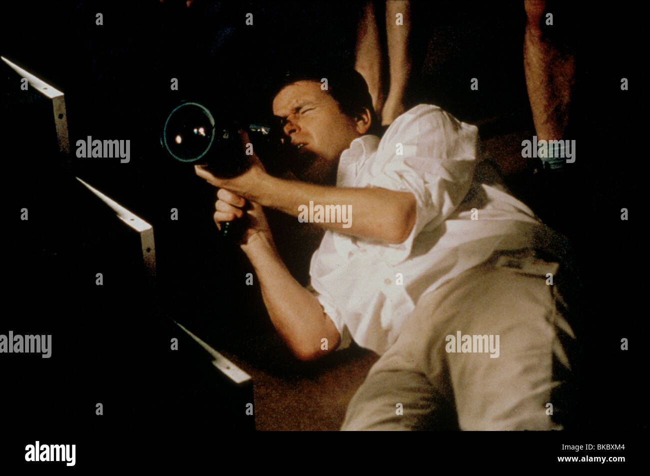 SIMON WEST (DIR) O/S "LARA CROFT: TOMB RAIDER" (2001) WEST 005 Stockfoto