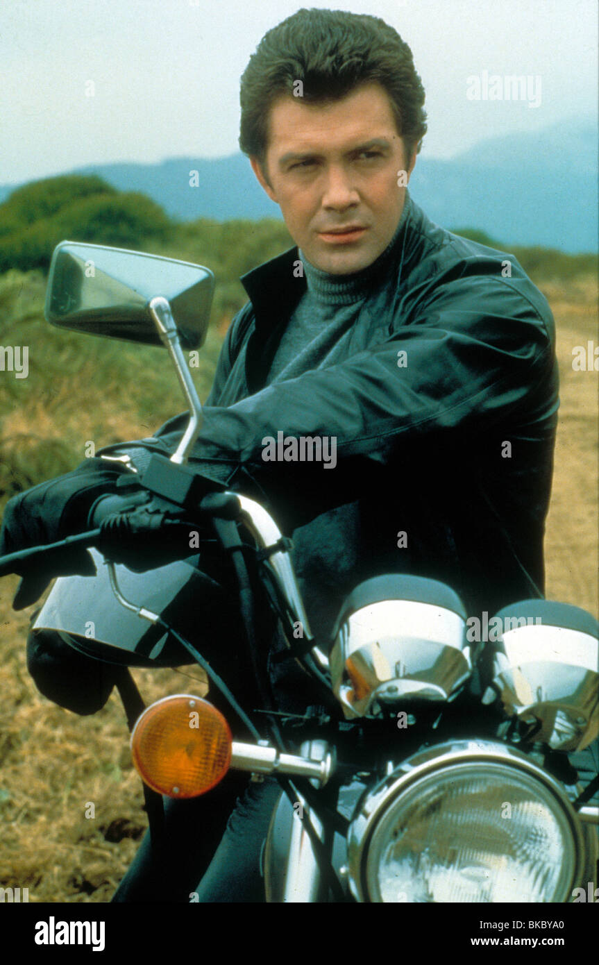 WER WAGT, GEWINNT (1982) LEWIS COLLINS WDWS 015 Stockfoto