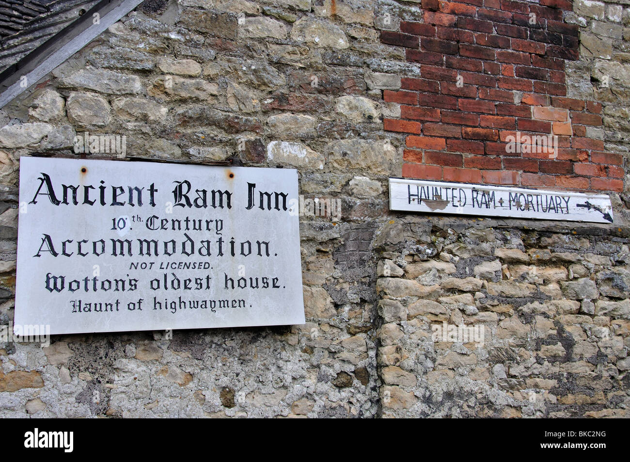 Alten Ram Inn, Töpfer Teich, Wotton-unter-Kante, Gloucestershire, England, Vereinigtes Königreich Stockfoto